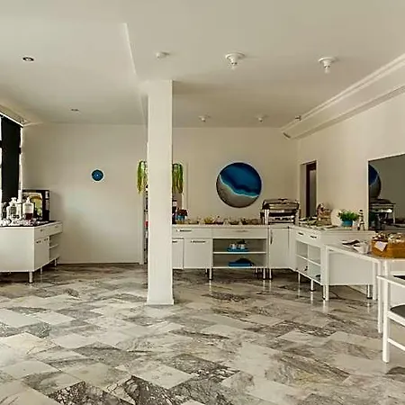 Z Cesme Отель 2*